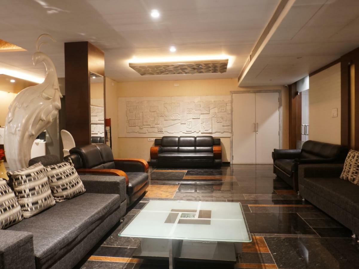Palette Four Seasons Recreation Resort Jālgaon 외부 사진