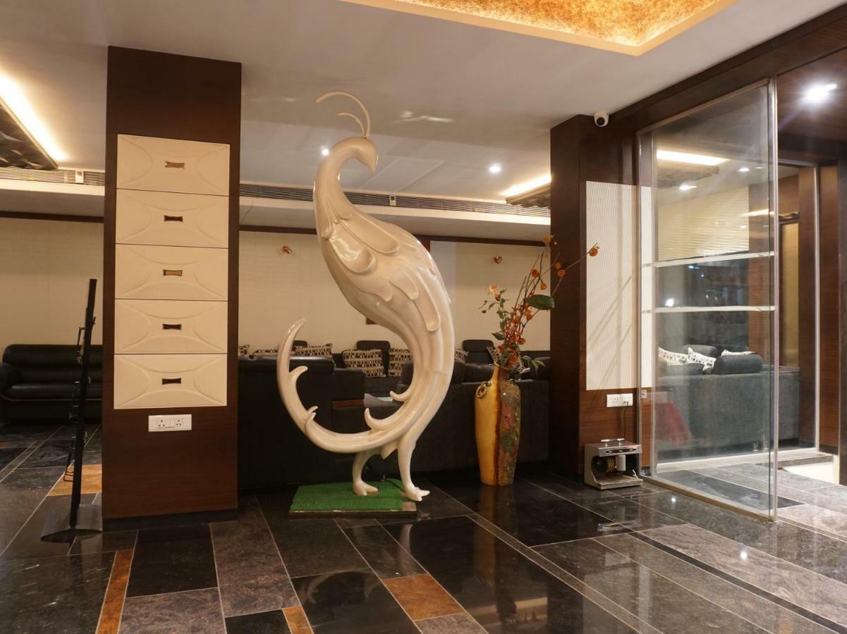 Palette Four Seasons Recreation Resort Jālgaon 외부 사진