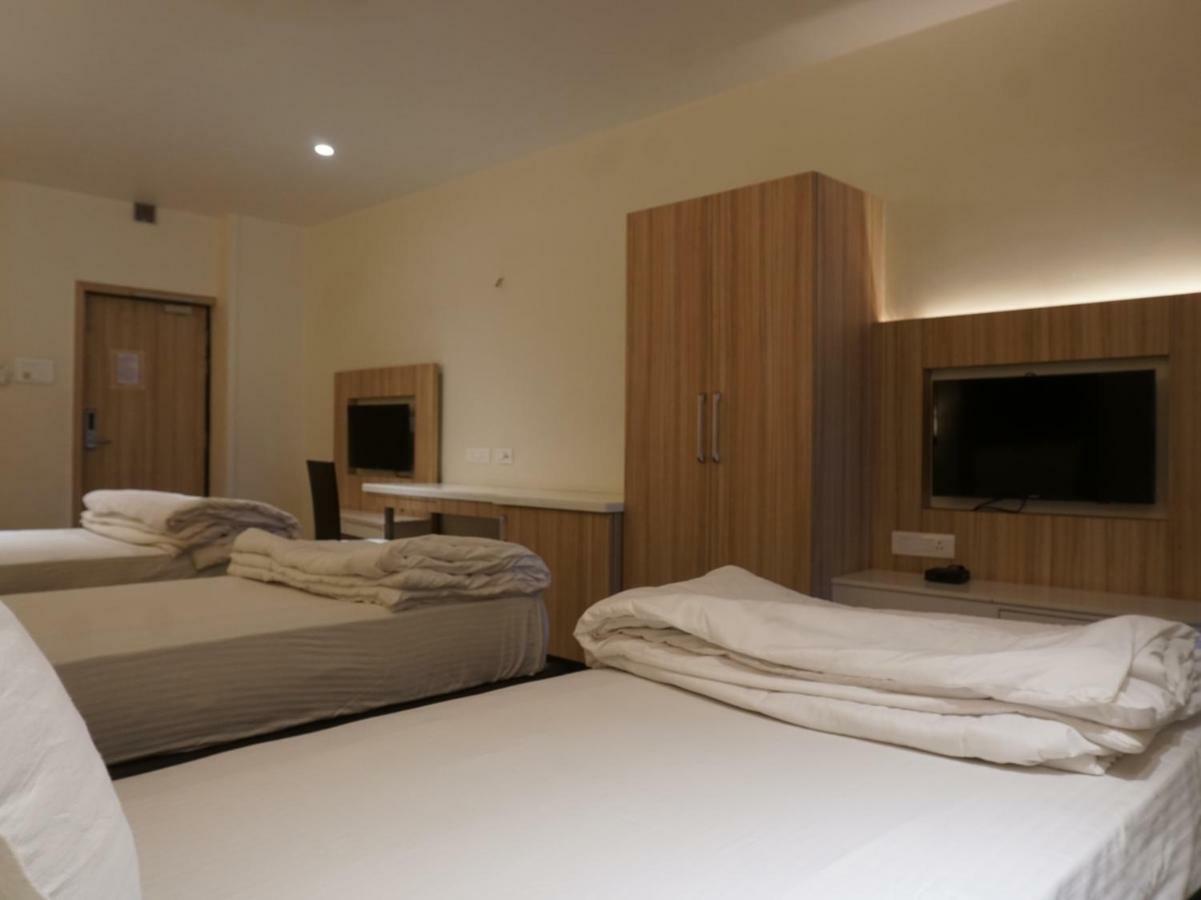 Palette Four Seasons Recreation Resort Jālgaon 외부 사진