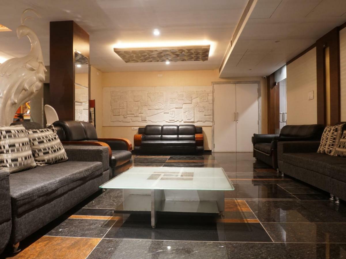 Palette Four Seasons Recreation Resort Jālgaon 외부 사진